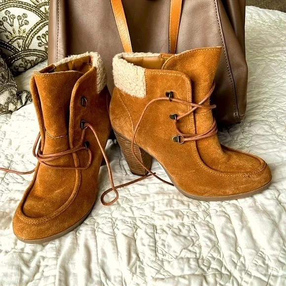 Bjorndal Shoes Bjorndal Tan Suede Leatherfarrohankle Booties